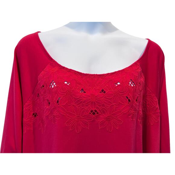 Torrid Top Wmns Plus Size 4 Dark Pink Off Shoulder Sweatshirt Floral Cutouts NEW - Picture 5 of 13